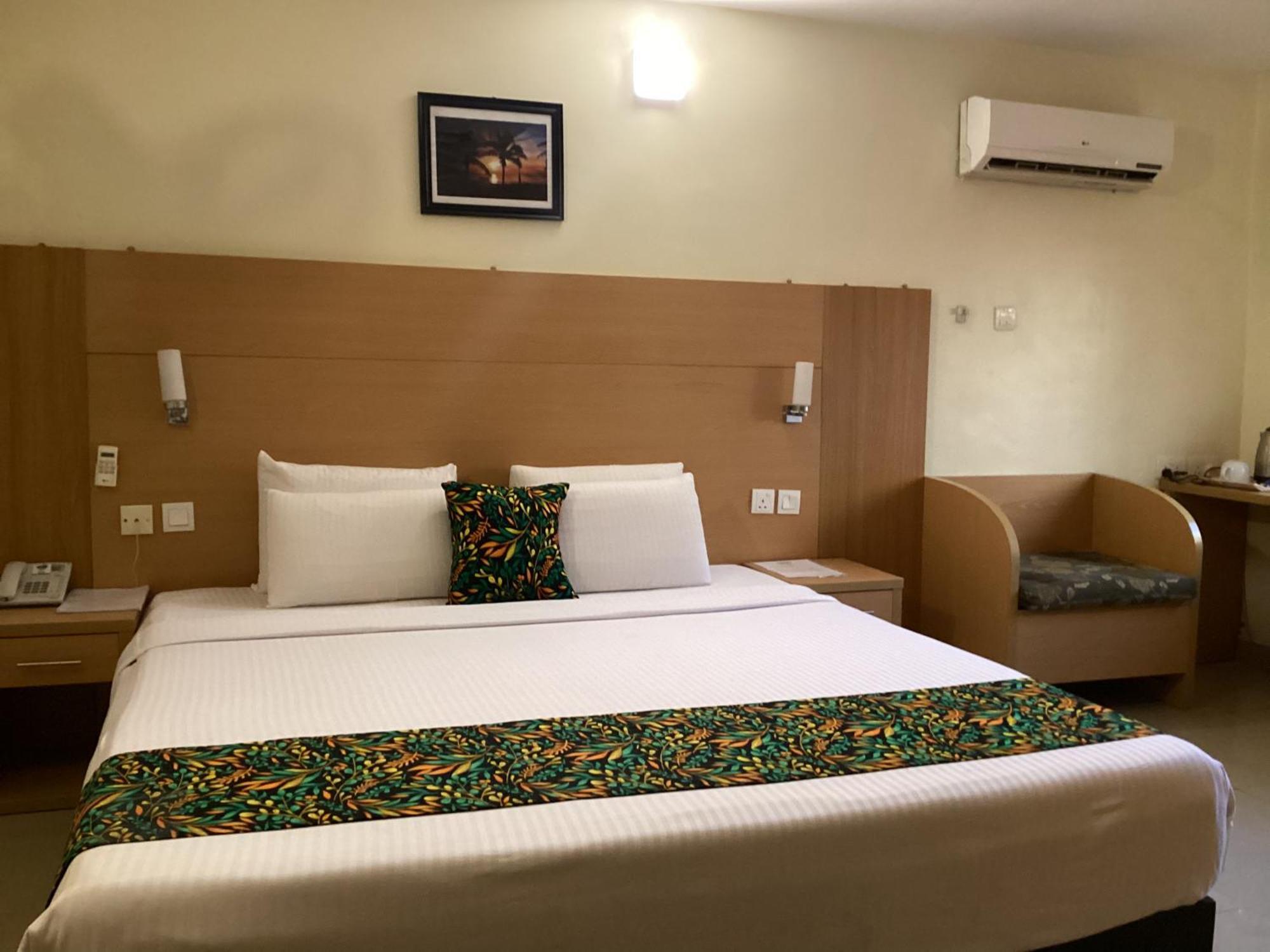 Adis Hotels איבאדן מראה חיצוני תמונה