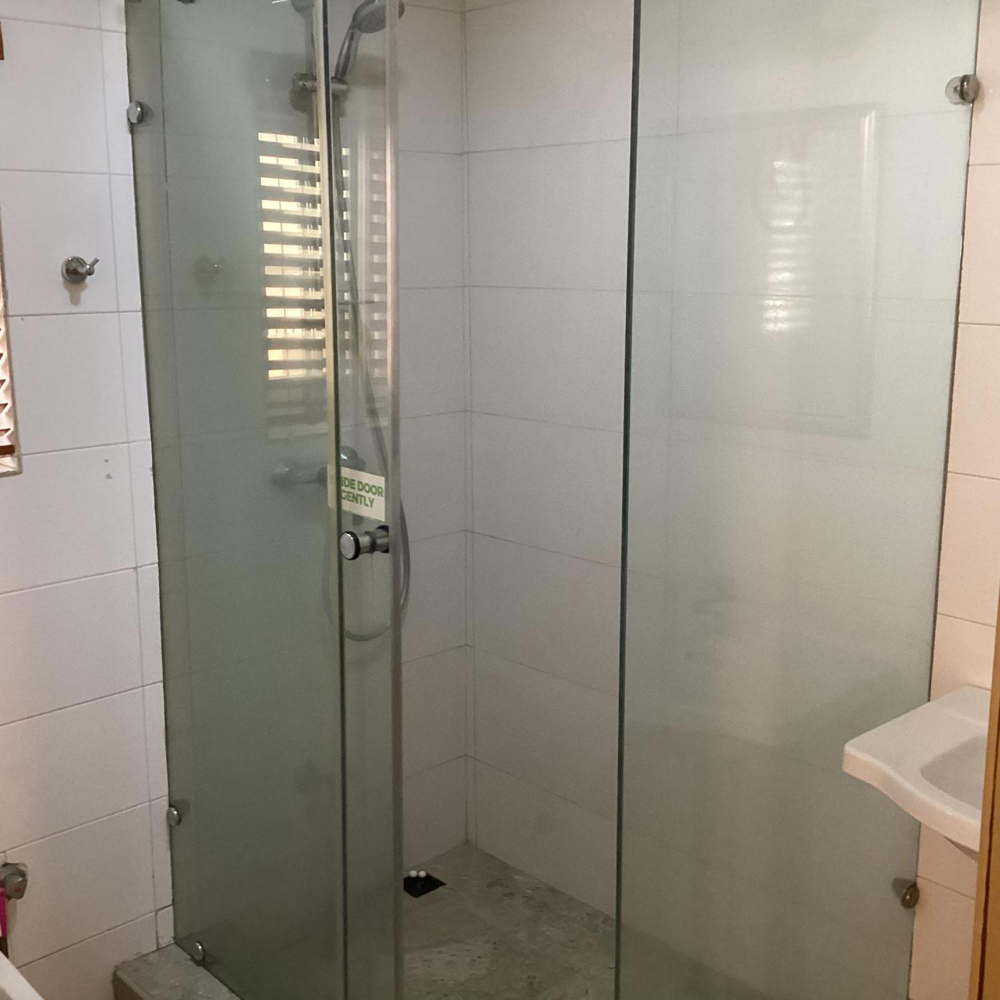 Adis Hotels איבאדן מראה חיצוני תמונה