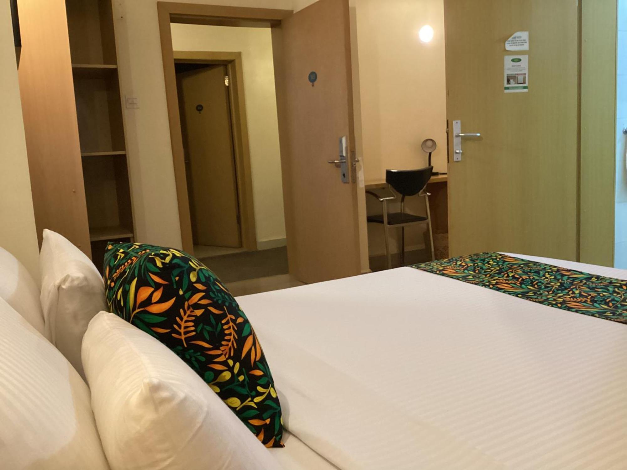 Adis Hotels איבאדן מראה חיצוני תמונה