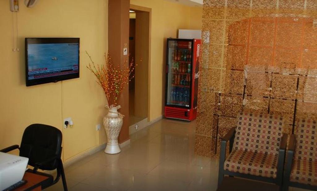 Adis Hotels איבאדן מראה חיצוני תמונה