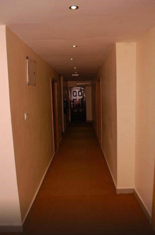 Adis Hotels איבאדן מראה חיצוני תמונה