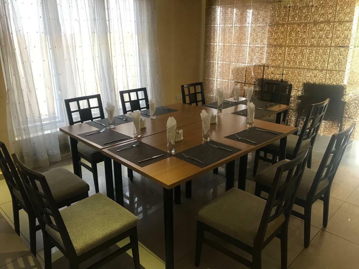Adis Hotels איבאדן מראה חיצוני תמונה